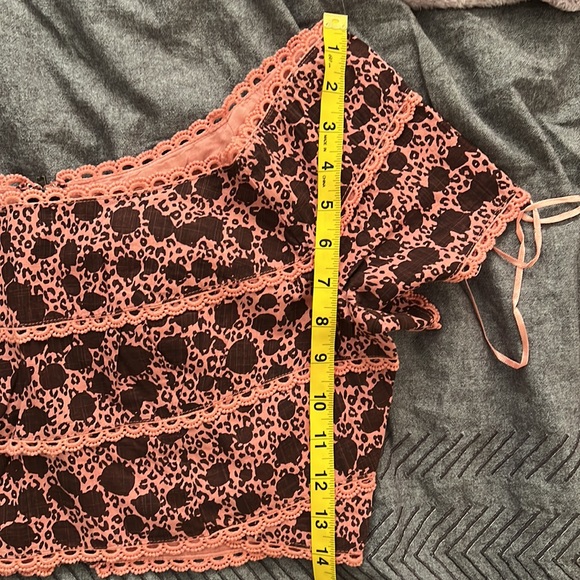 NWT By Anthropologie Off-The-Shoulder Top - size 8, 10 - Picture 14 of 15